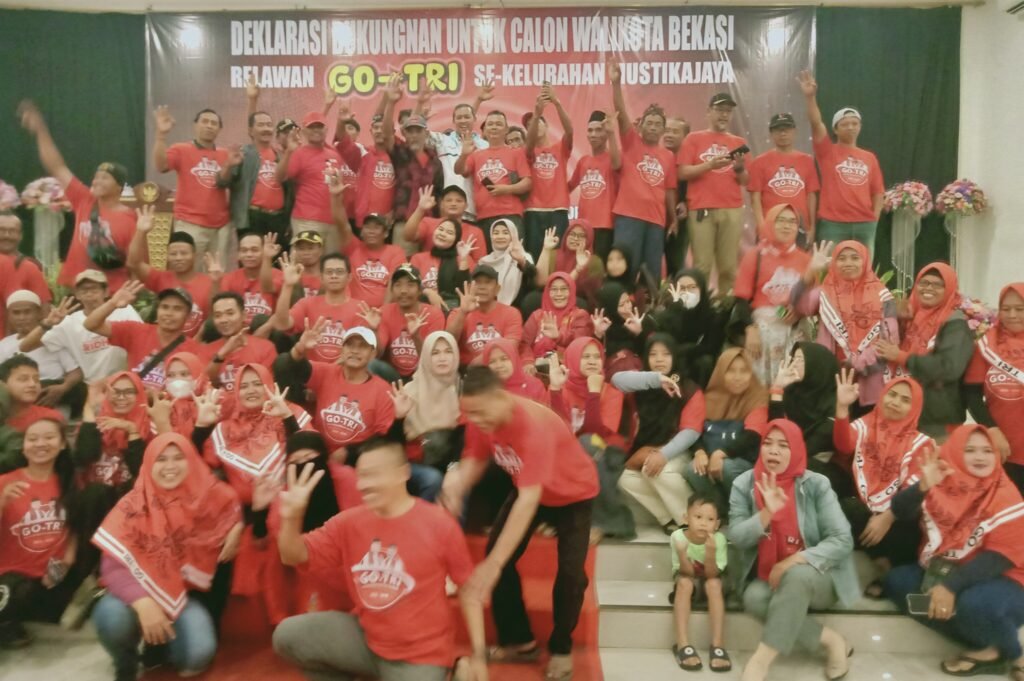 IMG_20240929_230711-1024x681 Bersama Tri Adhianto, Relawan Go Tri Kelurahan Mustikajaya Optimis Terwujud Kota Bekasi Keren