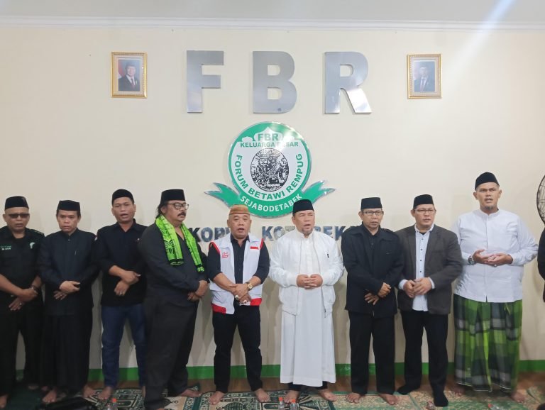 IMG-20241028-WA0026 FBR Korwil Kota Bekasi Dukung Heri-Sholihin, Sang Ketum Beri Ultimatum